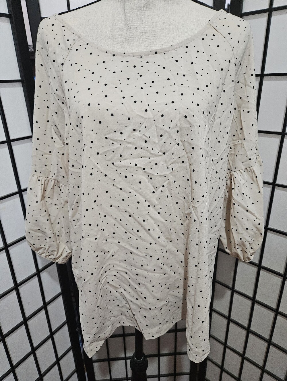 BCBGMAXAZRIA Women's XL Micro Black  Polka Dot Over Cream 3/4 Balloon Sleeve Top